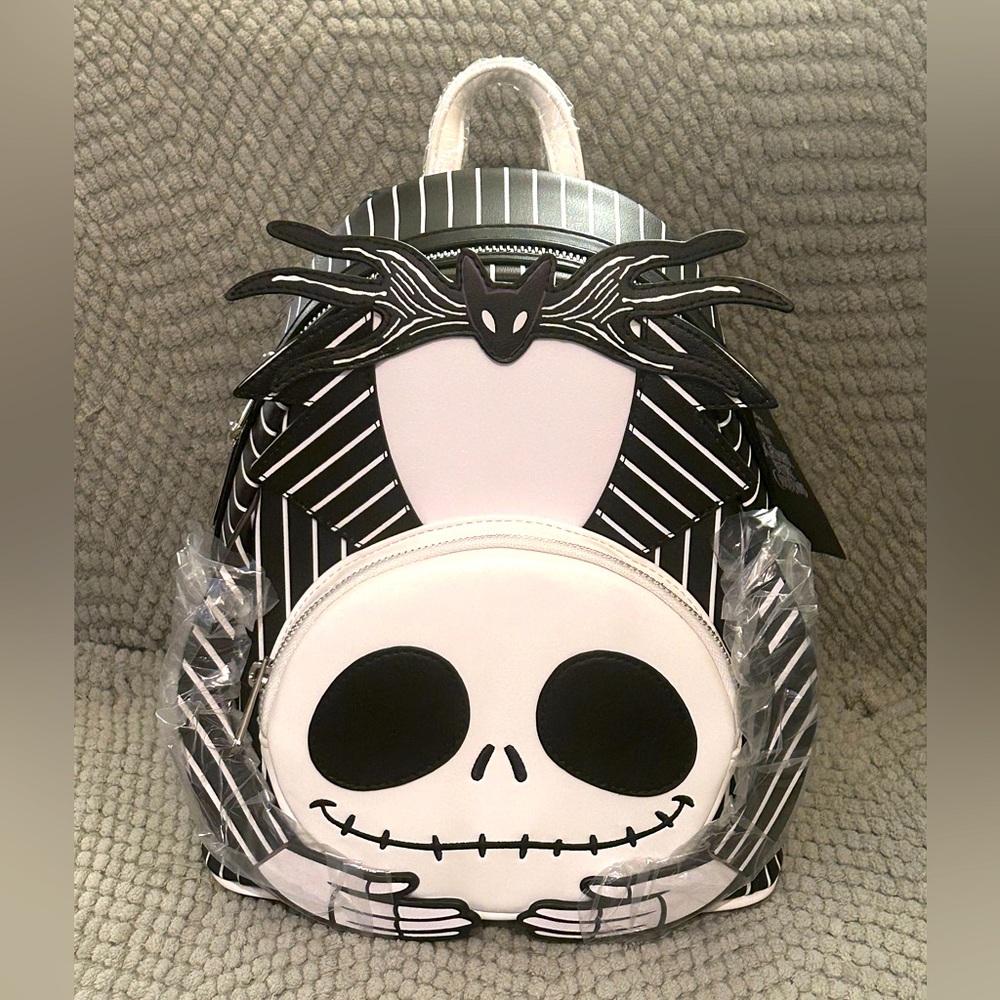Disney Night Before Christmas Headless Jack Cosplay Loungefly Mini Backpack- NWT